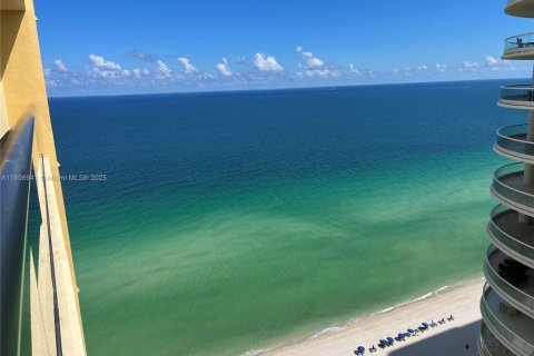 Copropriété à louer à Sunny Isles Beach, Floride: 1 chambre, 82.03 m2 № 1942896 - photo 17