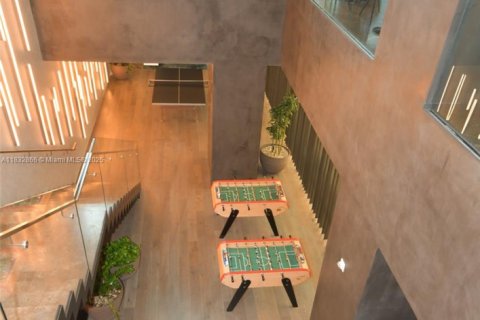 Condo in Miami, Florida, 2 bedrooms  № 1812010 - photo 7