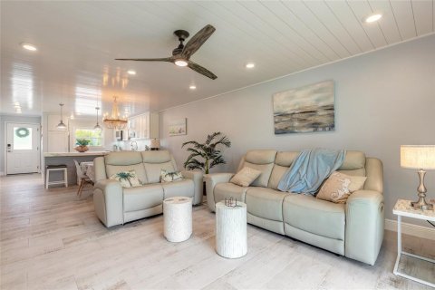 Condominio en venta en New Smyrna Beach, Florida, 2 dormitorios, 105.35 m2 № 1870193 - foto 15