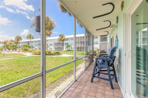 Condominio en venta en New Smyrna Beach, Florida, 2 dormitorios, 105.35 m2 № 1870193 - foto 29