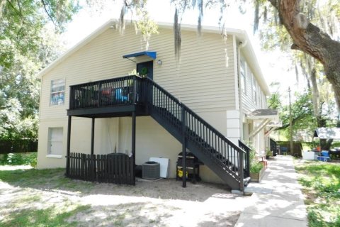 Immobilier commercial à vendre à Tampa, Floride: 24 chambres, 642.51 m2 № 2371523 - photo 4