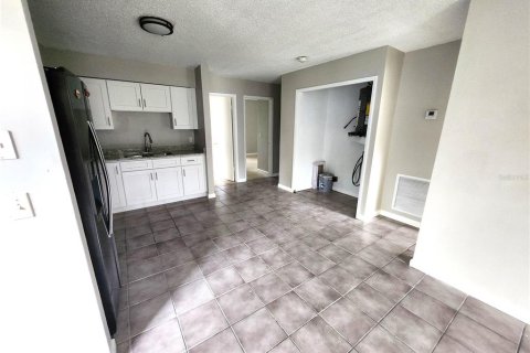 Immobilier commercial à vendre à Tampa, Floride: 24 chambres, 642.51 m2 № 2371523 - photo 22