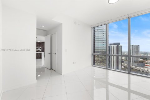 Copropriété à vendre à Miami, Floride: 1 chambre, 87.05 m2 № 1974441 - photo 14