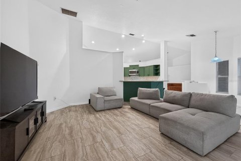 Villa ou maison à louer à Ocala, Floride: 3 chambres, 202.62 m2 № 2167736 - photo 12