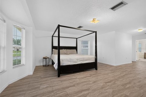 Villa ou maison à louer à Ocala, Floride: 3 chambres, 202.62 m2 № 2167736 - photo 21