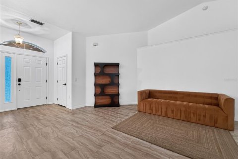 Villa ou maison à louer à Ocala, Floride: 3 chambres, 202.62 m2 № 2167736 - photo 3