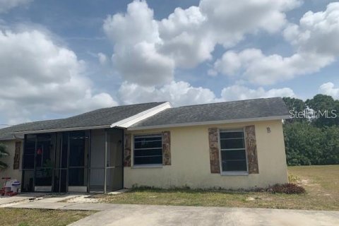 Apartamento en alquiler en Englewood, Florida, 2 dormitorios, 135.27 m2 № 1822572 - foto 1