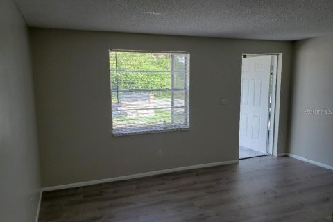 Apartamento en alquiler en Englewood, Florida, 2 dormitorios, 135.27 m2 № 1822572 - foto 2