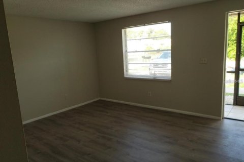 Apartamento en alquiler en Englewood, Florida, 2 dormitorios, 135.27 m2 № 1822572 - foto 3