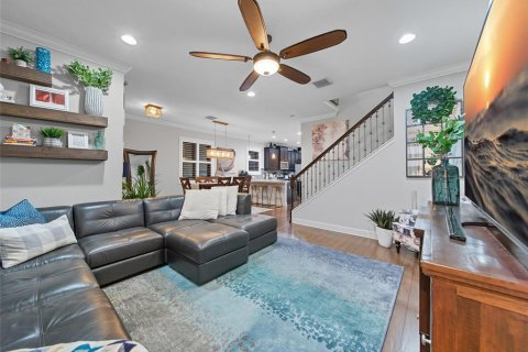 Townhouse in Fish Hawk, Florida 3 bedrooms, 165.09 sq.m. № 1905829 - photo 12