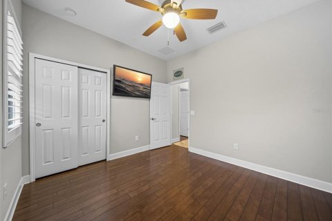 Townhouse in Fish Hawk, Florida 3 bedrooms, 165.09 sq.m. № 1905829 - photo 19
