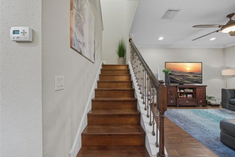 Townhouse in Fish Hawk, Florida 3 bedrooms, 165.09 sq.m. № 1905829 - photo 5