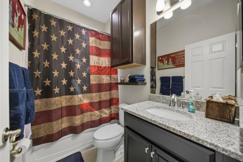 Townhouse in Fish Hawk, Florida 3 bedrooms, 165.09 sq.m. № 1905829 - photo 20