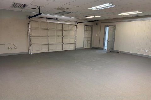 Commercial property in Tampa, Florida 307.69 sq.m. № 2139680 - photo 4