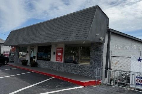 Commercial property in Tampa, Florida 307.69 sq.m. № 2139680 - photo 2