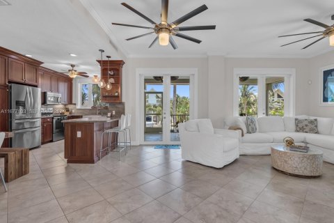 Villa ou maison à louer à Key Largo, Floride: 4 chambres, 286.42 m2 № 2326577 - photo 16