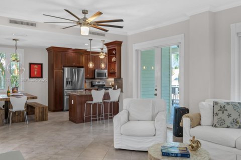 Villa ou maison à louer à Key Largo, Floride: 4 chambres, 286.42 m2 № 2326577 - photo 22
