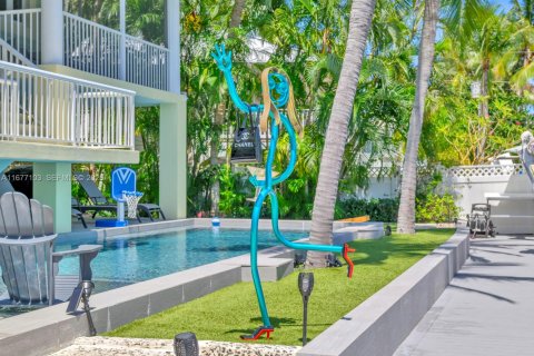 Villa ou maison à louer à Key Largo, Floride: 4 chambres, 286.42 m2 № 2326577 - photo 9