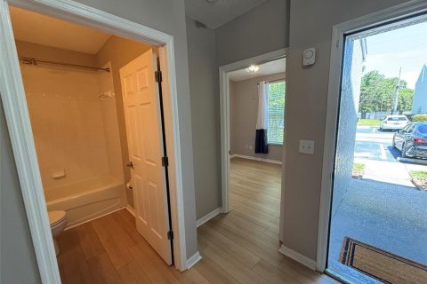Touwnhouse à louer à Riverview, Floride: 3 chambres, 131.18 m2 № 2148933 - photo 6