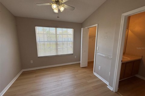 Touwnhouse à louer à Riverview, Floride: 3 chambres, 131.18 m2 № 2148933 - photo 16