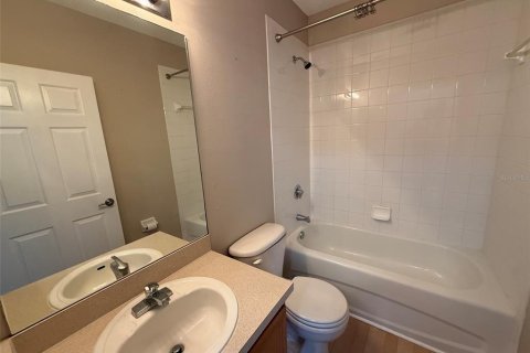 Touwnhouse à louer à Riverview, Floride: 3 chambres, 131.18 m2 № 2148933 - photo 10