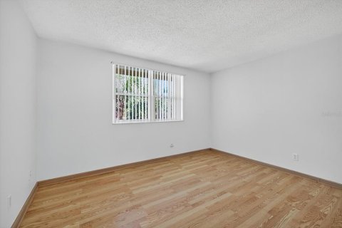 Condominio en alquiler en Tampa, Florida, 2 dormitorios, 72.74 m2 № 1876885 - foto 16