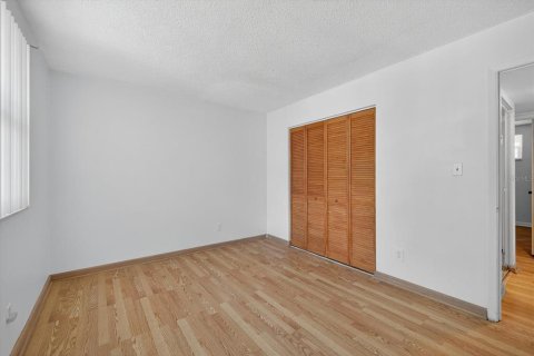 Condominio en alquiler en Tampa, Florida, 2 dormitorios, 72.74 m2 № 1876885 - foto 14