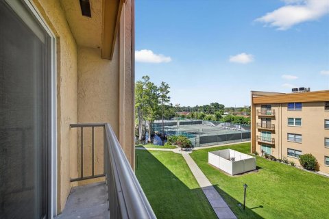Condominio en alquiler en Tampa, Florida, 2 dormitorios, 72.74 m2 № 1876885 - foto 20