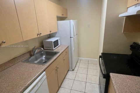 Condominio en venta en West Palm Beach, Florida, 2 dormitorios, 65.77 m2 № 1955317 - foto 25