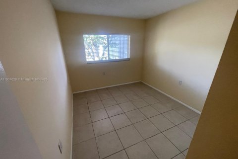 Condominio en venta en West Palm Beach, Florida, 2 dormitorios, 65.77 m2 № 1955317 - foto 16