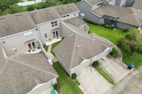 Townhouse in Orlando, Florida 2 bedrooms, 116.13 sq.m. № 2386668 - photo 18