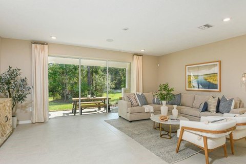 House in Palm Coast, Florida 3 bedrooms, 226.96 sq.m. № 2238465 - photo 3