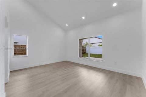 Купить виллу или дом в Майами, Флорида 4 спальни, 189.61м2, № 1990235 - фото 17