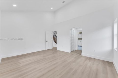 Купить виллу или дом в Майами, Флорида 4 спальни, 189.61м2, № 1990235 - фото 19