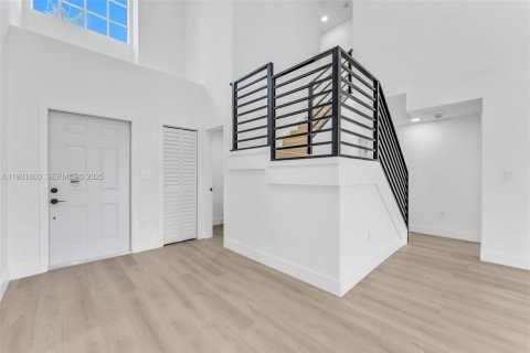 Купить виллу или дом в Майами, Флорида 4 спальни, 189.61м2, № 1990235 - фото 7