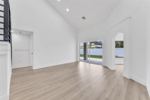 Купить виллу или дом в Майами, Флорида 4 спальни, 189.61м2, № 1990235 - фото 8