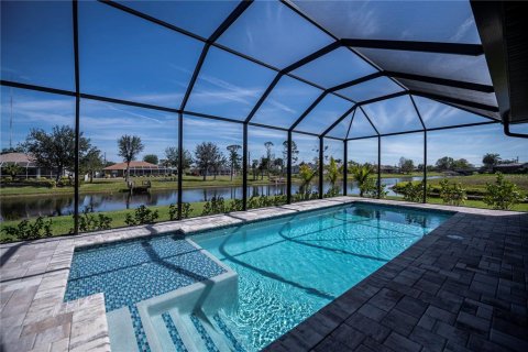 House in Rotonda, Florida 3 bedrooms, 174.47 sq.m. № 1528499 - photo 3