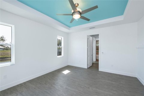 House in Rotonda, Florida 3 bedrooms, 174.47 sq.m. № 1528499 - photo 21
