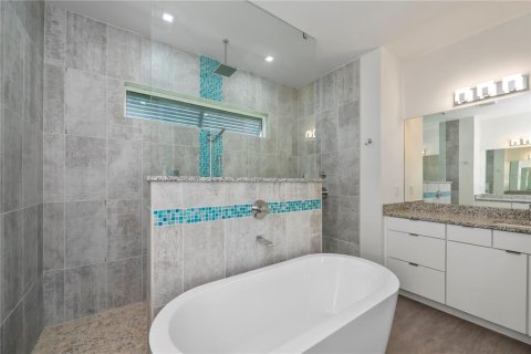 House in Rotonda, Florida 3 bedrooms, 174.47 sq.m. № 1528499 - photo 24
