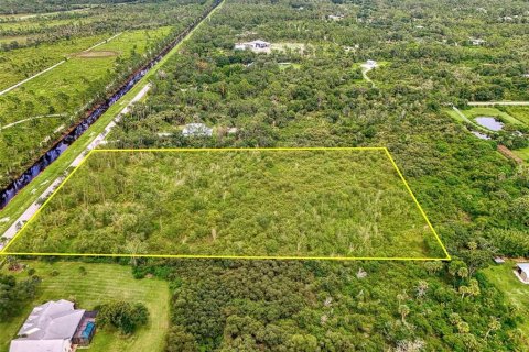 Terreno en venta en North Port, Florida № 1848536 - foto 12