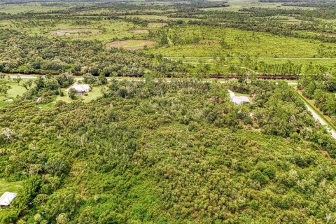 Terreno en venta en North Port, Florida № 1848536 - foto 19