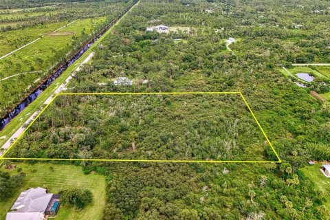 Terreno en venta en North Port, Florida № 1848536 - foto 11