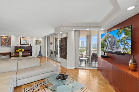 Купить кондоминиум в Авентура, Флорида 3 спальни, 169.08м2, № 1997625 - фото 12