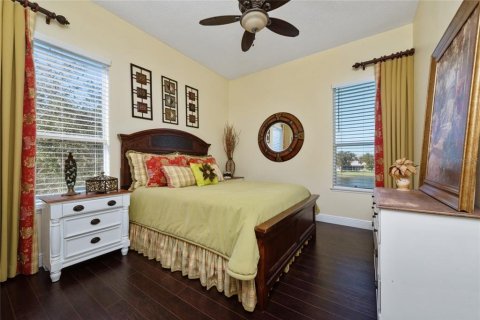 House in Orlando, Florida 4 bedrooms, 284 sq.m. № 1866696 - photo 16