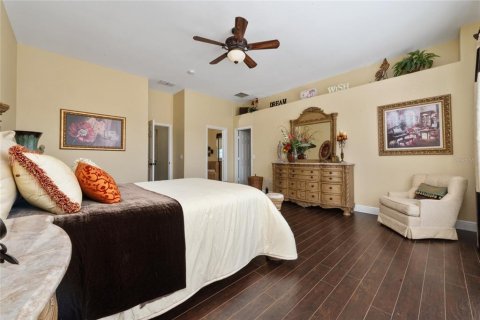 House in Orlando, Florida 4 bedrooms, 284 sq.m. № 1866696 - photo 26