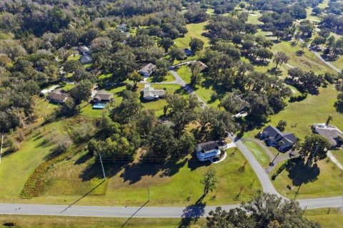 House in Brooksville, Florida 3 bedrooms, 191.75 sq.m. № 2223314 - photo 7