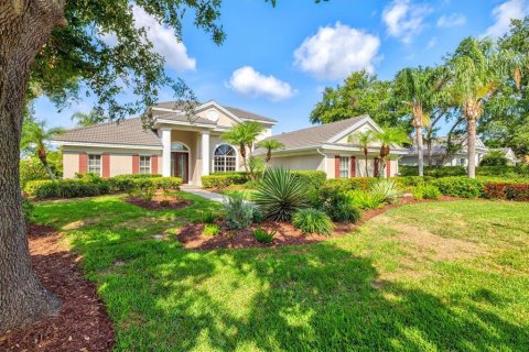 Villa ou maison à vendre à Sarasota, Floride: 4 chambres, 364.55 m2 № 1784615 - photo 1