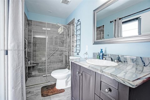 Villa ou maison à vendre à Port St. Lucie, Floride: 3 chambres, 125.23 m2 № 2004007 - photo 28