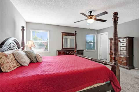 Villa ou maison à vendre à Port St. Lucie, Floride: 3 chambres, 125.23 m2 № 2004007 - photo 23