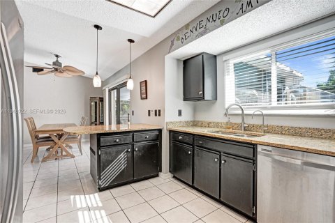 Villa ou maison à vendre à Port St. Lucie, Floride: 3 chambres, 125.23 m2 № 2004007 - photo 20